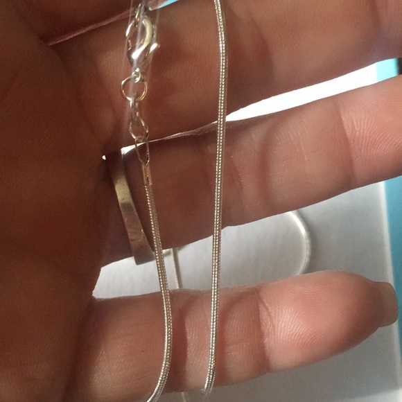 Gorgeous sterling silver snake chain 22” - Picture 2 of 3